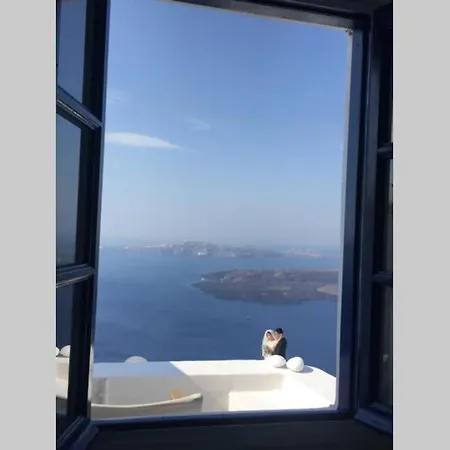 Holiday home Blue Moon Imerovigli (Santorini)